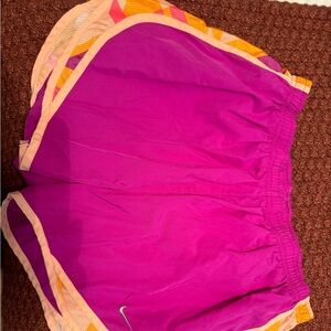 Gently worn women’s dry fit Nike shorts size M.